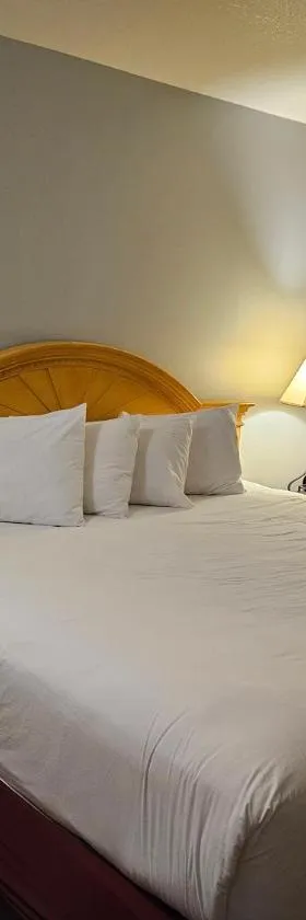 Captain's Inn and Suites，位于亚历山德里亚贝的酒店