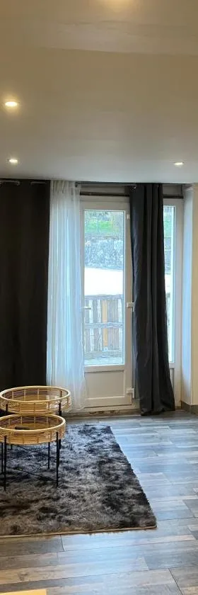 Maison de la nature，位于La Motte-dʼAveillans的酒店