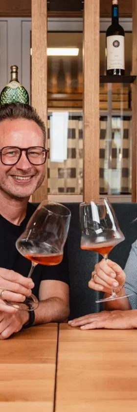 MONS suites wine passion，位于坦海姆的酒店