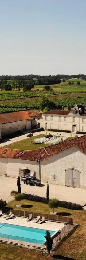 La Cannonerie，位于Réaux的酒店