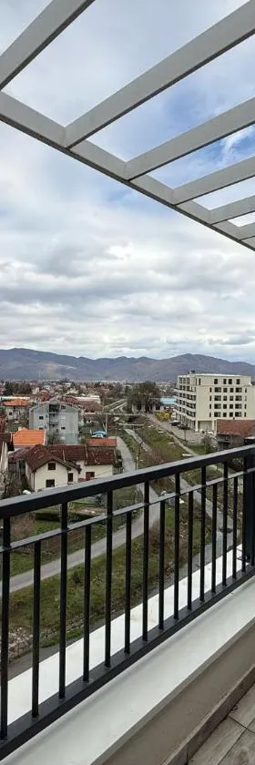 Royal apartmani Vrnjačka Banja，位于Vrnjci的酒店