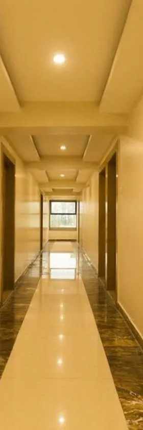 Hotel Sagar Inn Hadapsar Rooms Banquet Restaurant & Bar，位于浦那的酒店