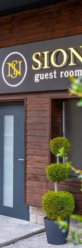 SION Boutique Guest rooms，位于大特尔诺沃的酒店