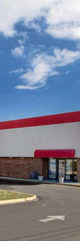 伊克诺汽车旅馆，位于Creedmoor的酒店