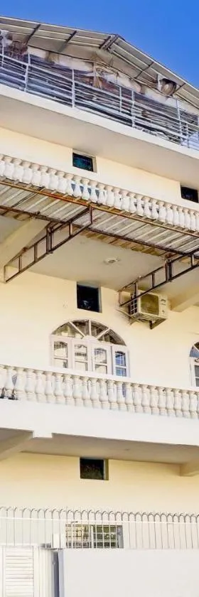 Super Hotel O Sudhowala Near Nanda ki Chowk，位于Jhājra的酒店