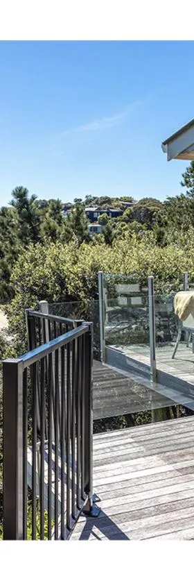Tawa Cottage - Coast & Country，位于欧尼罗亚的酒店