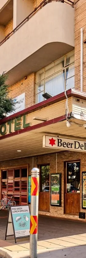 Beer Deluxe Albury，位于奥尔伯里的酒店