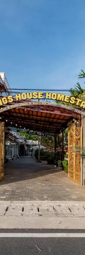 Wings House Homestay Hồ Tràm，位于后川的酒店