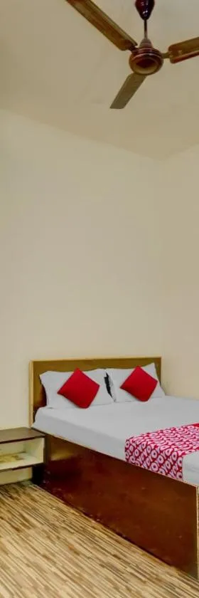 Hotel O The Olive Stay，位于Dānāpur的酒店