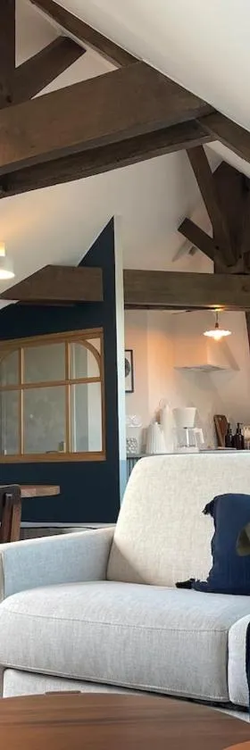 Le Clocher，位于阿夫朗什的酒店