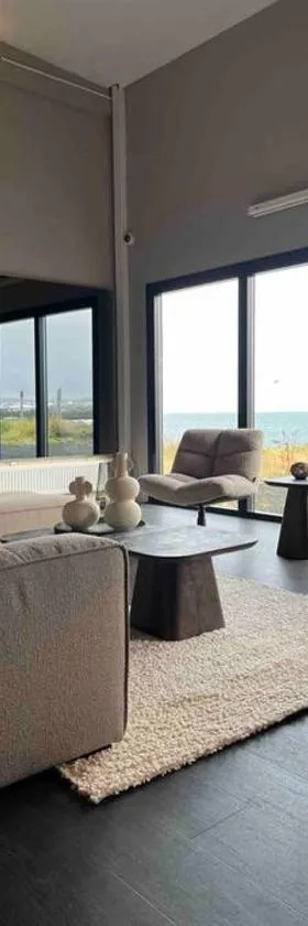 Ocean View Suite，位于Ytri-Njarðvík的酒店