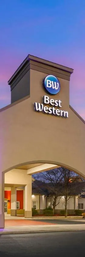 贝斯韦斯特卡莱尔酒店，位于卡莱尔的酒店