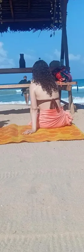 Happy Beach hotel nilaveli，位于尼拉瓦利的酒店