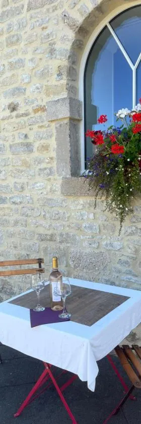 chambre d'hôtes Le Domaine de la Vallée，位于圣马丁德万的酒店