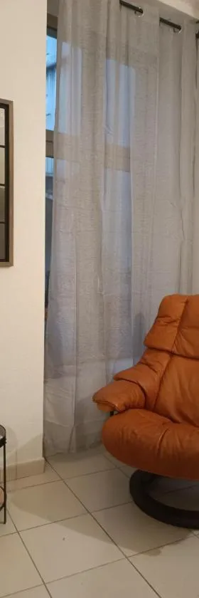 L'appartement au fauteuil relax，位于Viviers的酒店