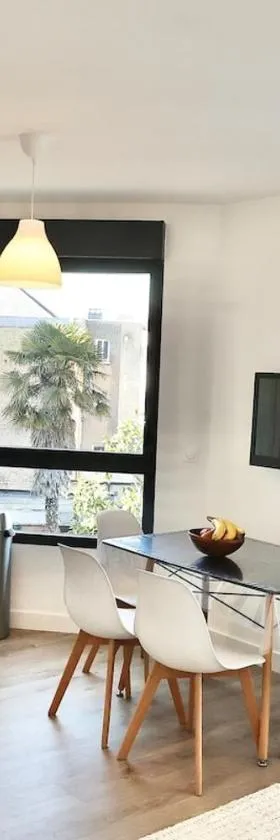 La Perdrix，位于圣阿德雷斯的酒店