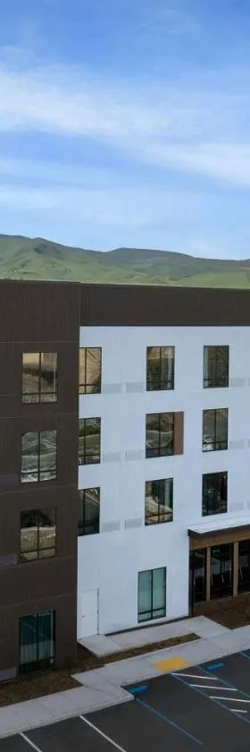 Courtyard by Marriott Antioch Pittsburg，位于匹兹堡的酒店