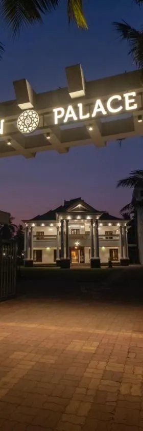 Shoolin Palace，位于门格洛尔的酒店