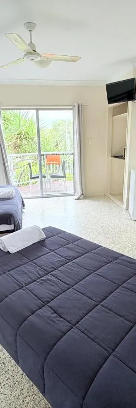 Emu Park Beach Motel，位于Emu Park的酒店