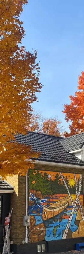 Blue Spruce Bed and Breakfast Muskoka，位于格雷文赫斯特的酒店