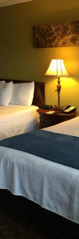 Kentucky Lake Inn，位于Gilbertsville的酒店