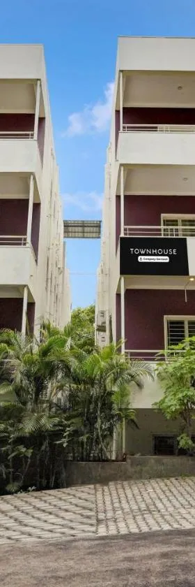 Super Townhouse Hebbal Mysore，位于Belagula的酒店