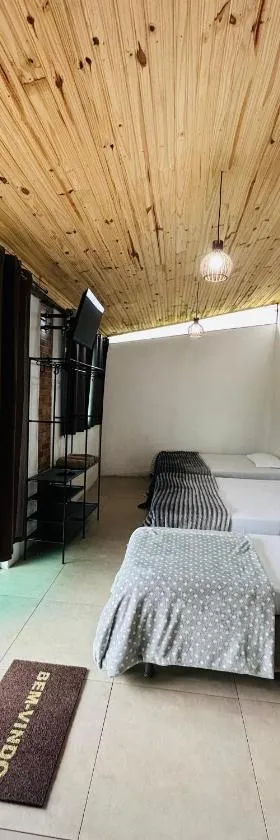 Hospedaria Paraíso das Águas Suíte independente KitBet com cozinha completa，位于伊塔比里图的酒店