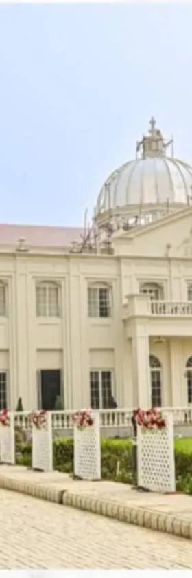 Rajwada Hotel and Resort，位于巴雷利的酒店