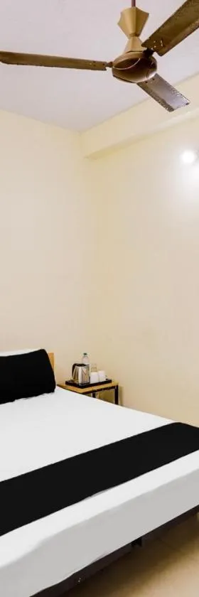 Super Hotel O ECR Chennai Kanathur，位于钦奈的酒店