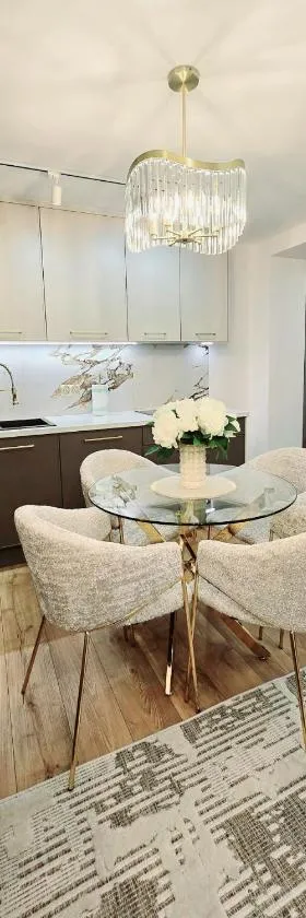 Apartament Lauden，位于Ludów Poiski的酒店