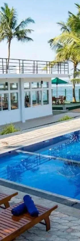 Manara Beach Resort，位于本托塔的酒店