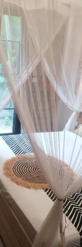 Home SAKALAVA，位于Dzamandzar的酒店