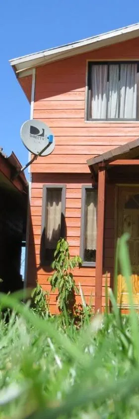 CABAÑITA EN ARRIENDO Neltume huilo huilo Chile，位于内尔图梅的酒店