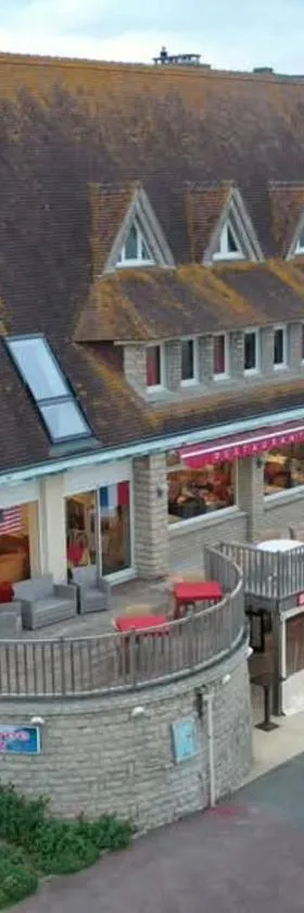 Logis Hotel Du Casino Restaurant Le Mathelia，位于滨海维耶维尔的酒店