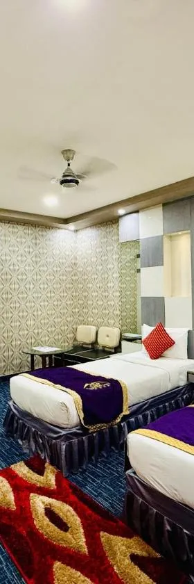 Hotel Corporate Inn, Patna，位于Khagaul的酒店