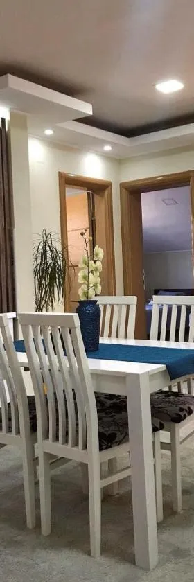 Sobe i Apartman R Bileća，位于Bileća的酒店