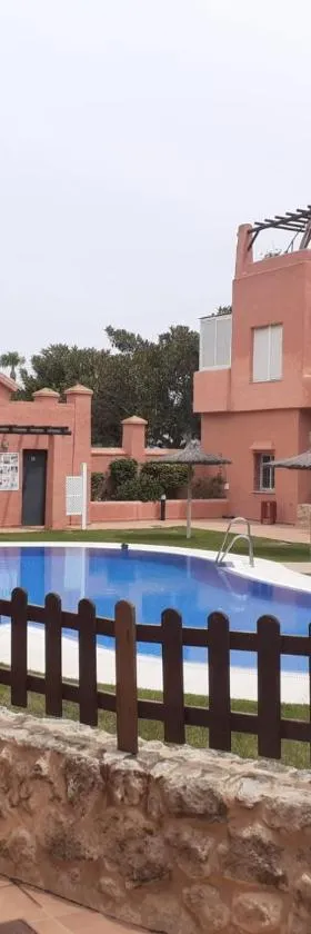 Brisas de Rota，位于罗塔的酒店
