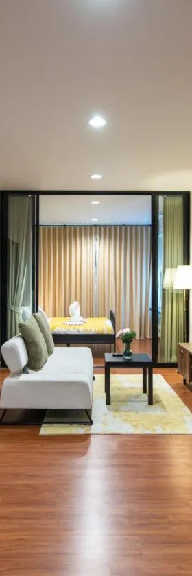 The City Yaowarat Hotel，位于Samphanthawong的酒店