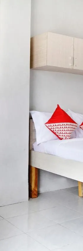 OYO 120 GP Residence，位于Kampung Sawah的酒店