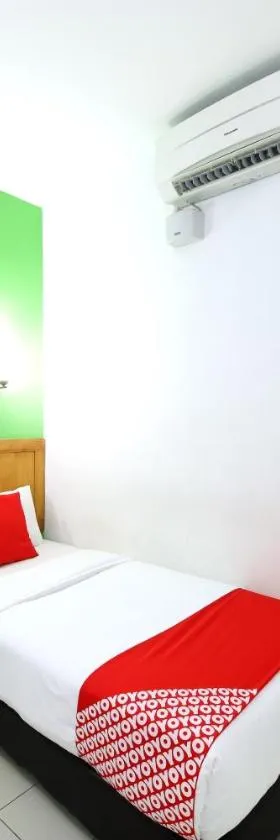 Super OYO 502 Midah Inn Puchong，位于普崇的酒店
