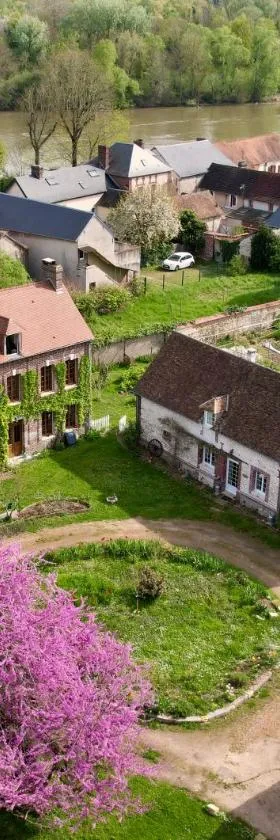 Les Jardins de Félicie，位于Poses的酒店