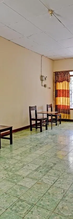 OYO 90443 Hotel New Kartika In，位于Cilopadang的酒店
