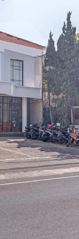 Collection O Riau Near Trans Studio Bandung Formerly Asteria Hotel，位于万隆的酒店
