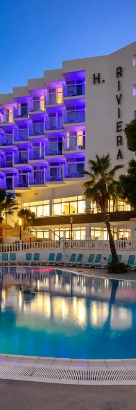 Hotel Vibra Riviera，位于圣安东尼奥湾的酒店