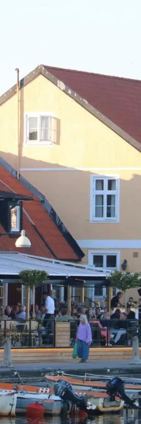 Åhus Gästgivaregård，位于奥胡斯的酒店
