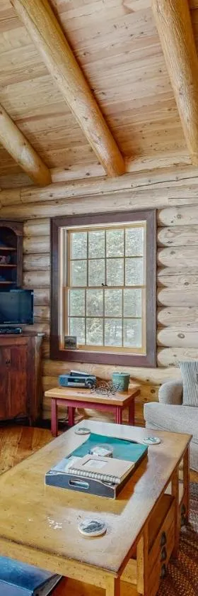 Fisherman's Cabin，位于格林维尔的酒店