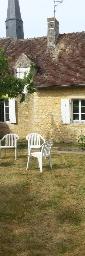 Chez les sœurs，位于Igé的酒店