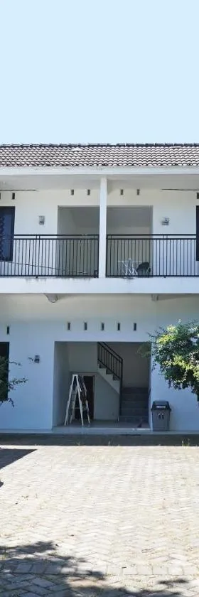 Kost Putih Syariah，位于勿里达的酒店