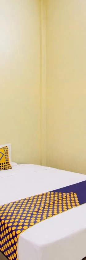 SPOT ON 93245 Guest House Mulia Dua Syariah，位于Klaten的酒店