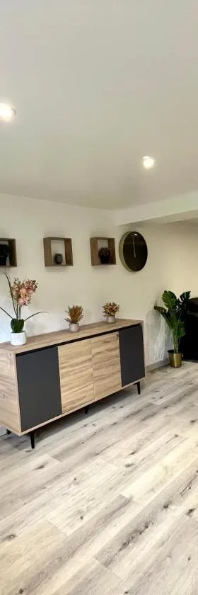 Beau T3 à 15 min de Lyon，位于皮埃尔贝尼特的酒店